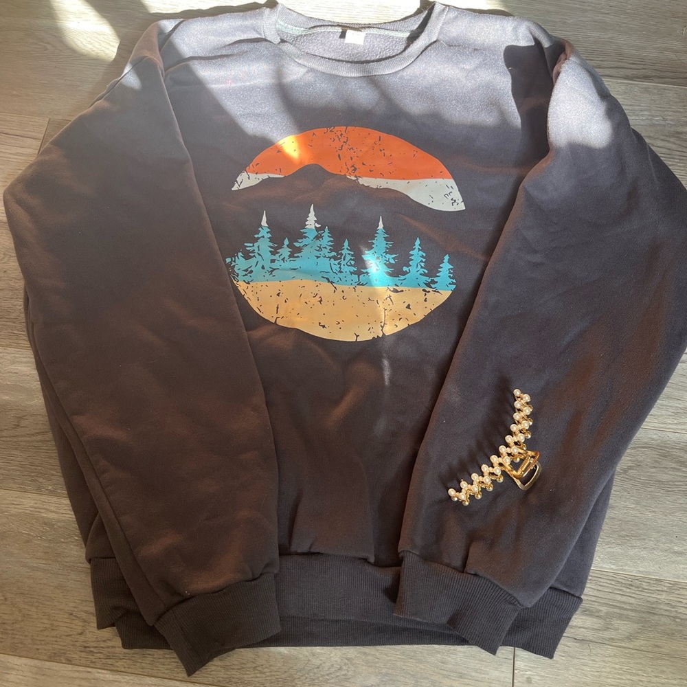 Graphic Print Black Sweater